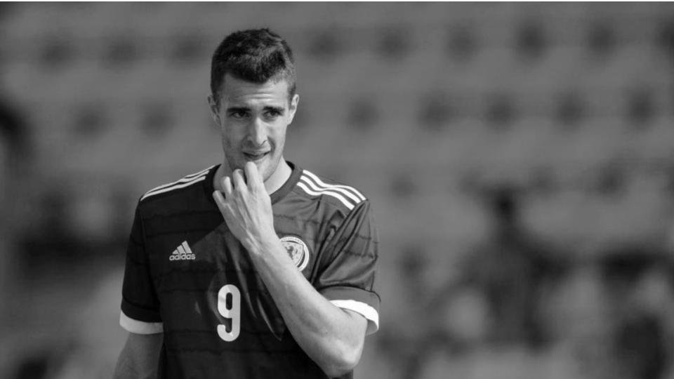 Ewan Urain , delantero formado en el Athletic fue internacional con Escocia sub 21