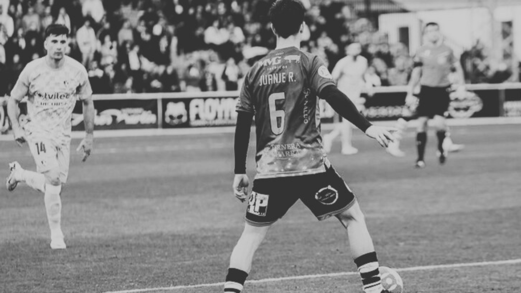 Juanje Rodríguez mediocentro de Unionistas de Salamanca