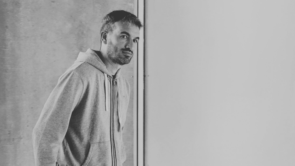 Rubén Domínguez, entrenador del Pontevedra CF en Pasarón.