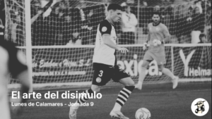 Mikel Serrano de Unionistas de Salamanca en un partido Reina Sofía
